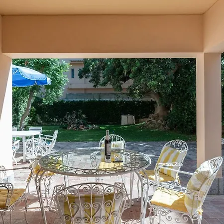 Lovelystay Near Beach