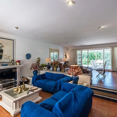 Apartment Lovelystay Near Beach