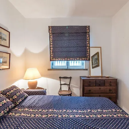 Lovelystay Near Beach