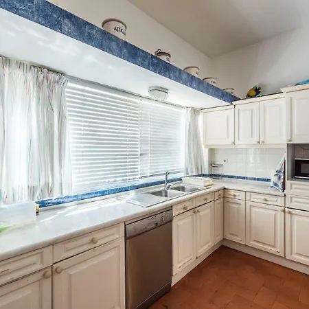 Apartamento Lovelystay Near Beach