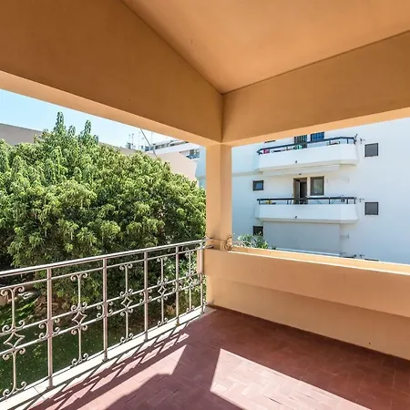 Lovelystay Near Beach