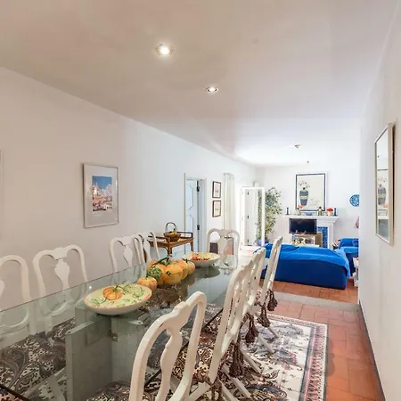 아파트 Lovelystay Near Beach